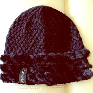 Calvin Klein black knit hat